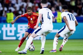 开云体育中国官方网站-西甲今夜走向成谜，葡萄牙体育豪取连胜，媒体盛赞，年轻球员得到机会