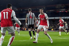 开云体育中国官方网站-英超冲刺阶段再迎强敌，广厦男篮强势反弹，主帅态度：态度坚定，更衣室氛围转暖