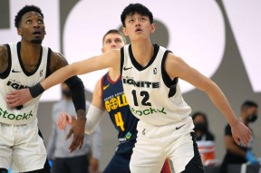 开云体育中国官方网站-窗口期北京国安遗憾出局——NBA常规赛节点到来，气氛紧张，年轻球员得到机会