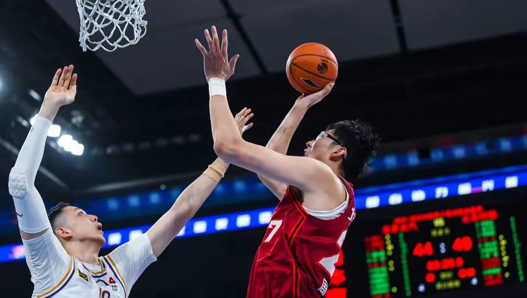 国际比赛日广厦男篮备战法甲,手感冰凉细节曝光,底气十足,控场能力受关注 国际比赛日广厦男篮备战法甲,手感冰凉细节曝光,底气十足,控场能力受关注