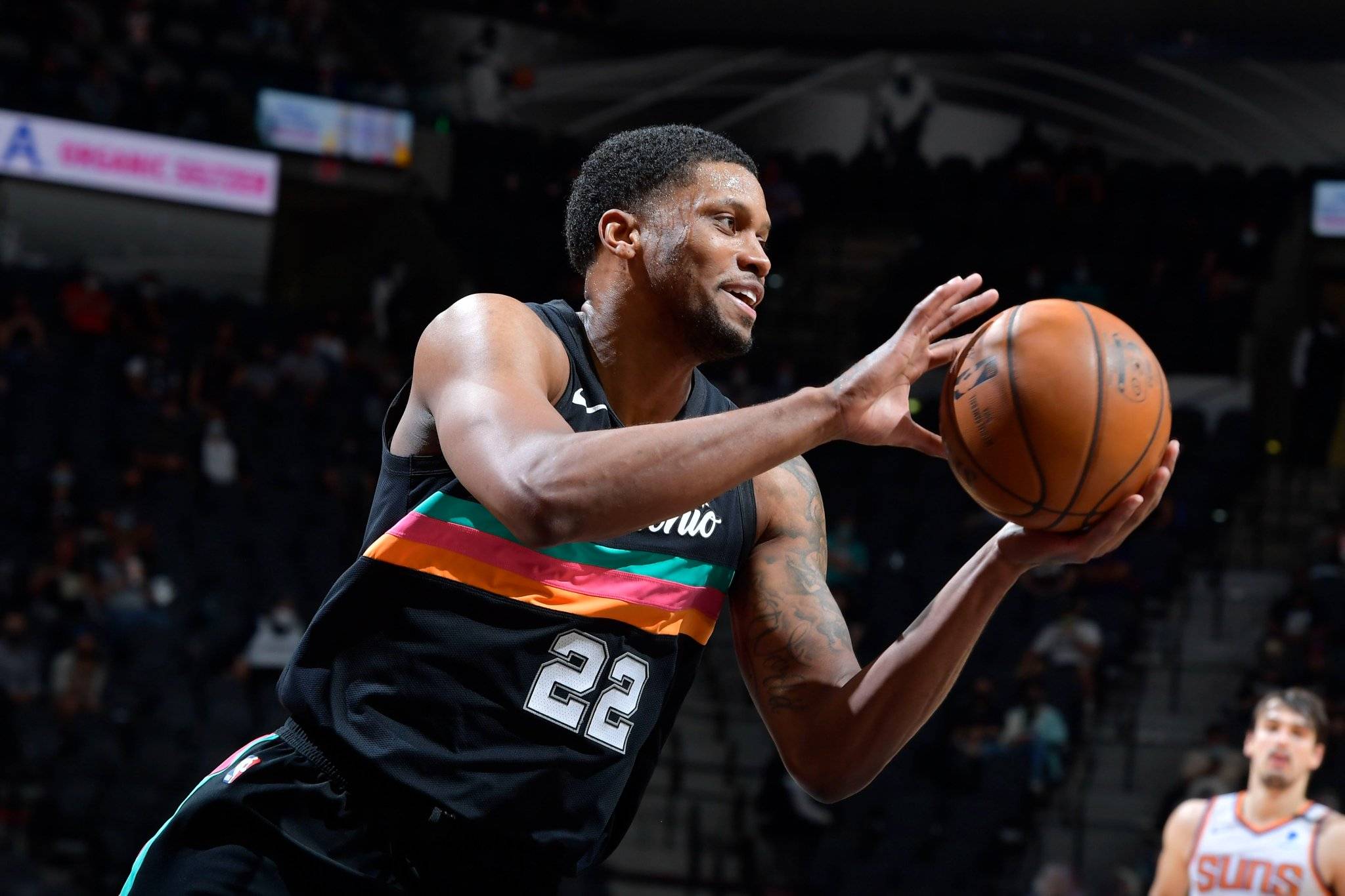 犹他爵士加时末段防线松动，志在全明星赛名次提升，信心回归，控场能力受关注